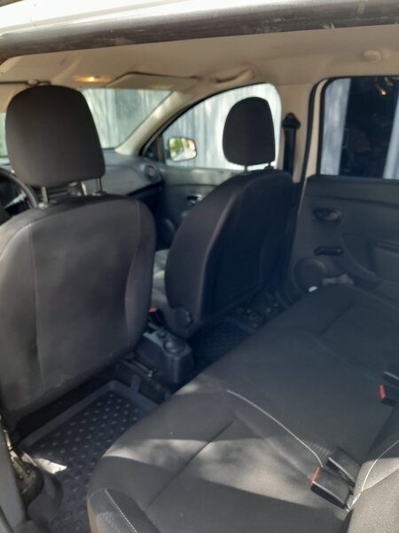 Dacia Logan