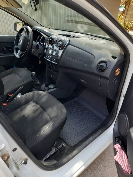 Dacia Logan