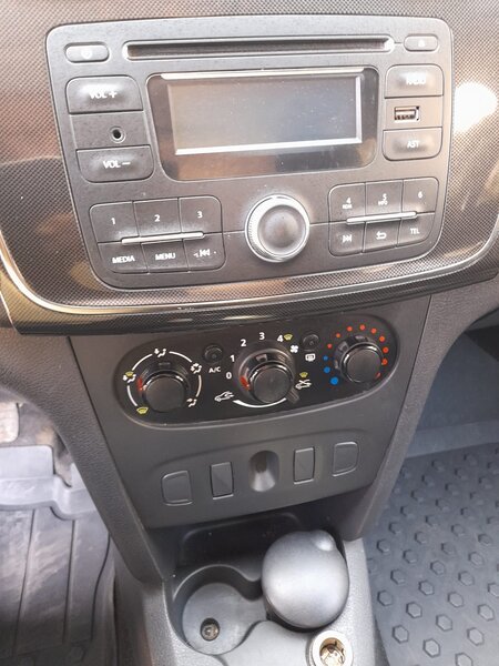 Dacia Logan